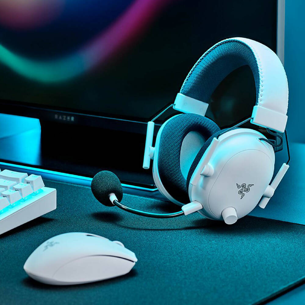 Razer Blackshark V2 Pro Wireless Headset White